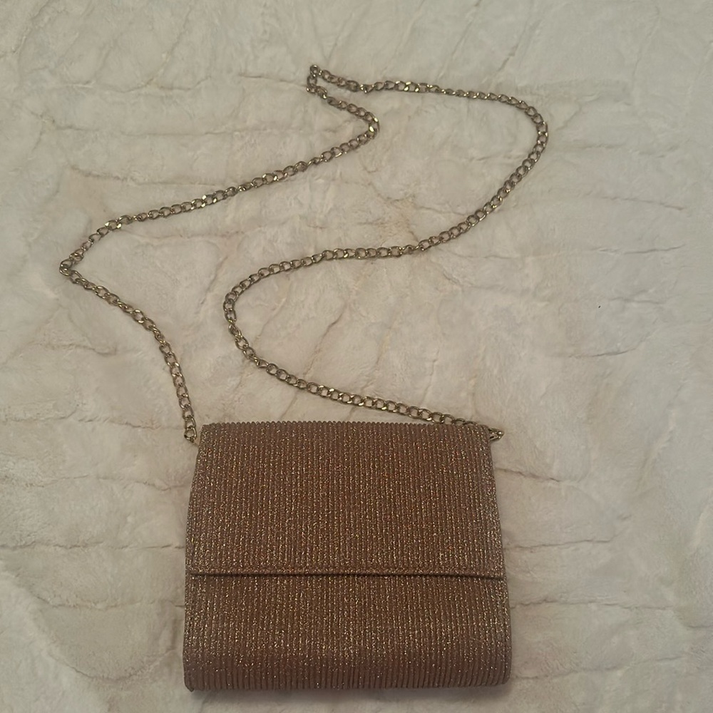 Cross body purse
